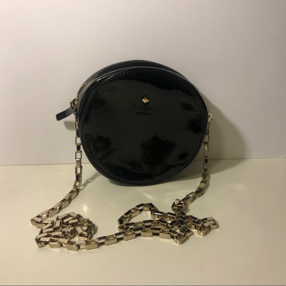 NWT Kate Spade New York round crossbody